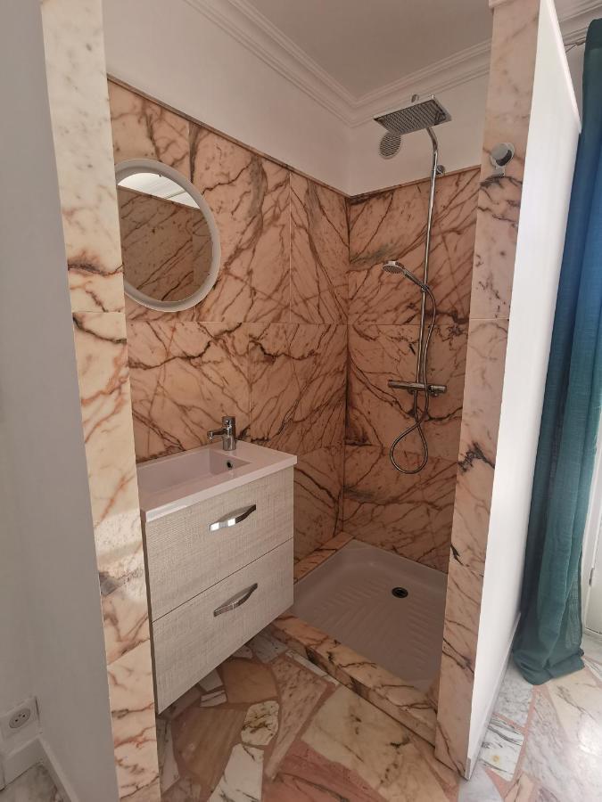 Contes  Sejour En Pleine Nature, Vue Imprenable, Jacuzzi מראה חיצוני תמונה